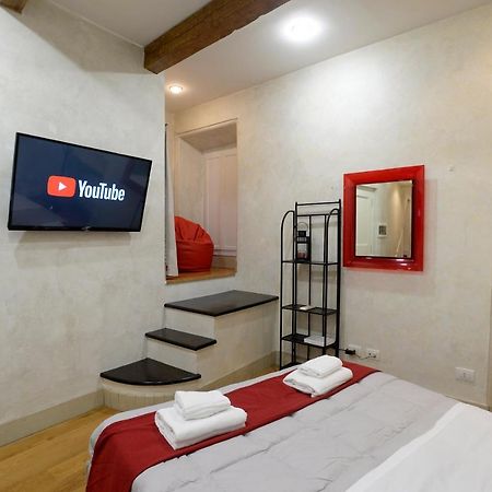 Апартаменты La Casa Degli Osti 1 - Piazza Navona Рим Экстерьер фото