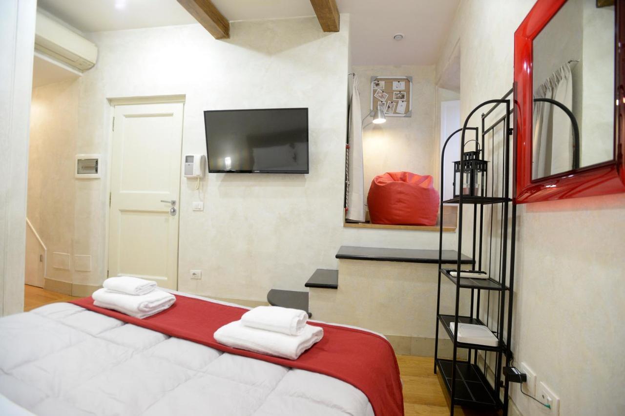 Апартаменты La Casa Degli Osti 1 - Piazza Navona Рим Экстерьер фото