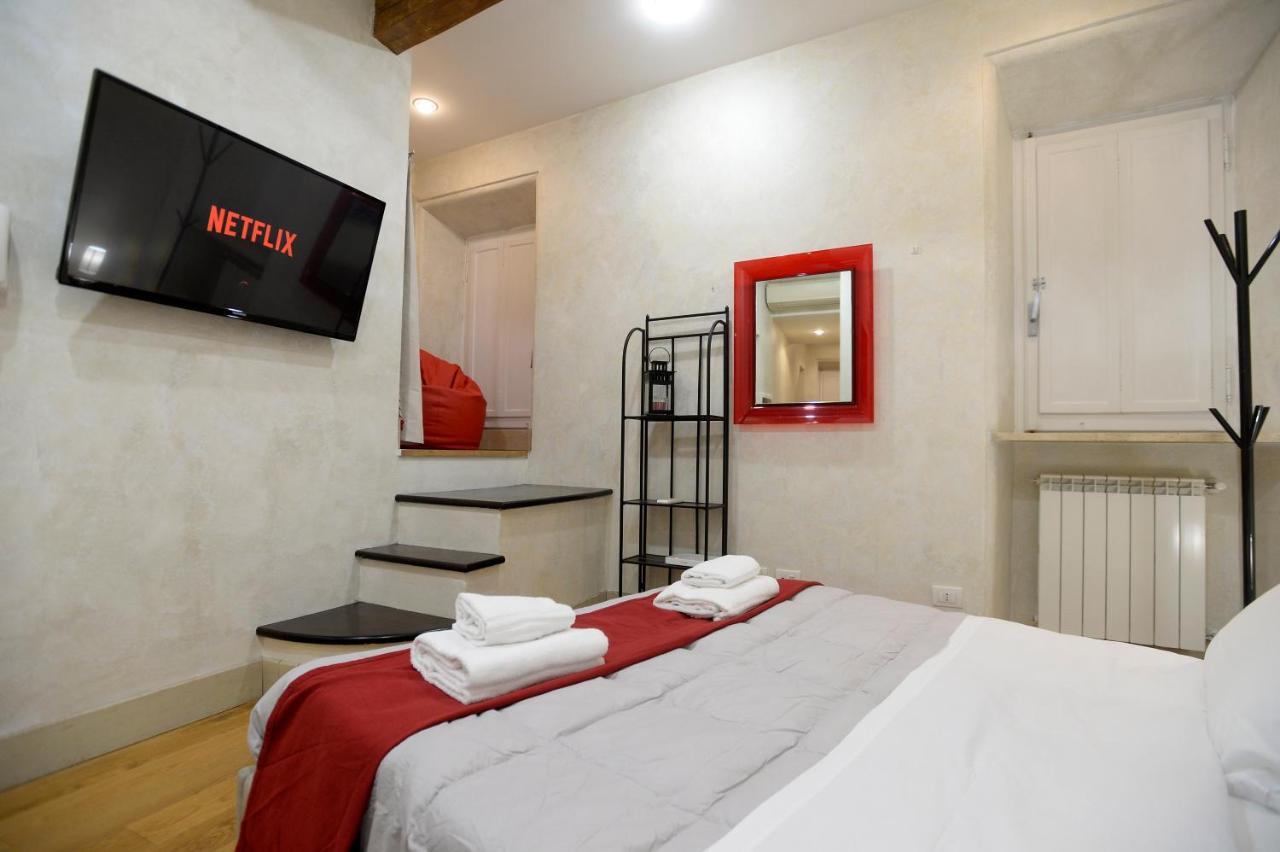 Апартаменты La Casa Degli Osti 1 - Piazza Navona Рим Экстерьер фото